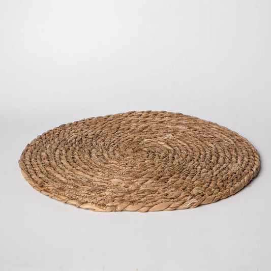 Round Rattan Placement